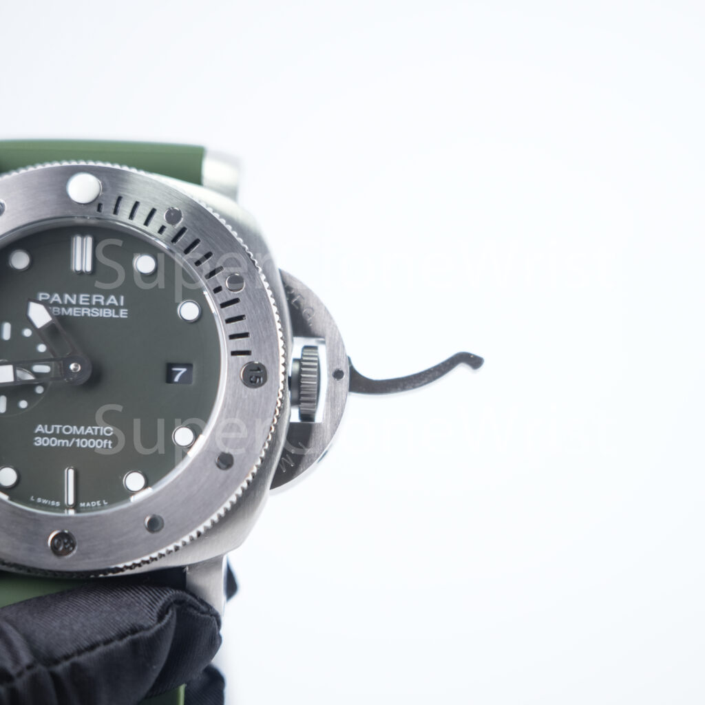 Panerai Submersible Verde Militare PAM01055 Steel Green Dial Green Rubber Strap 42mm Replica Watches - 5