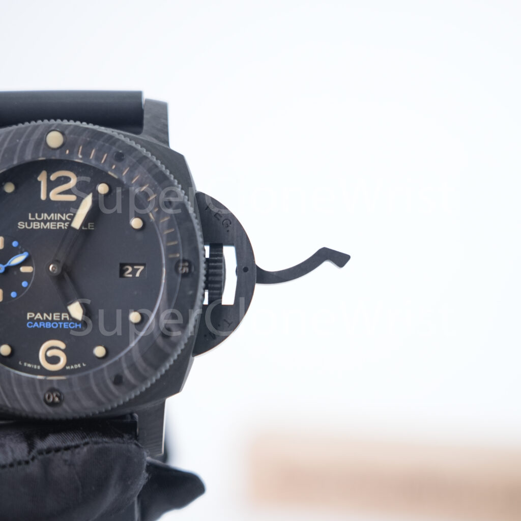 Panerai Luminor Submersible 1950 PAM00616 Carbotech Black Dial Carbon Fiber Bezel Black Rubber Strap 47mm Replica Watches - 5