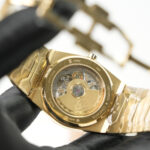 Vacheron Constantin Historiques 222 Yellow Gold Brown Sunburst Dial Yellow Gold Bezel Yellow Gold Hexagonal Bracelet 37mm Replica Watches - 7