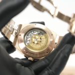 Vacheron Constantin Overseas 4300V/120R-B064 Rose Gold White Dial Rose Gold Bezel Rose Gold Bracelet 41.5mm Replica Watches - 8