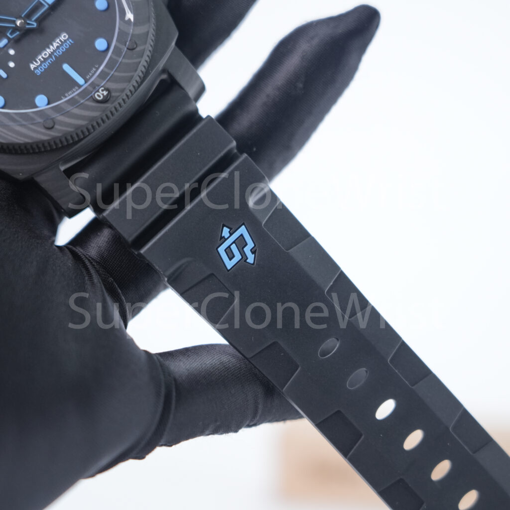 Panerai Submersible PAM01616 Carbotech Black Dial Carbon Fiber Dive Bezel Black Rubber Strap 47mm Replica Watches - 9